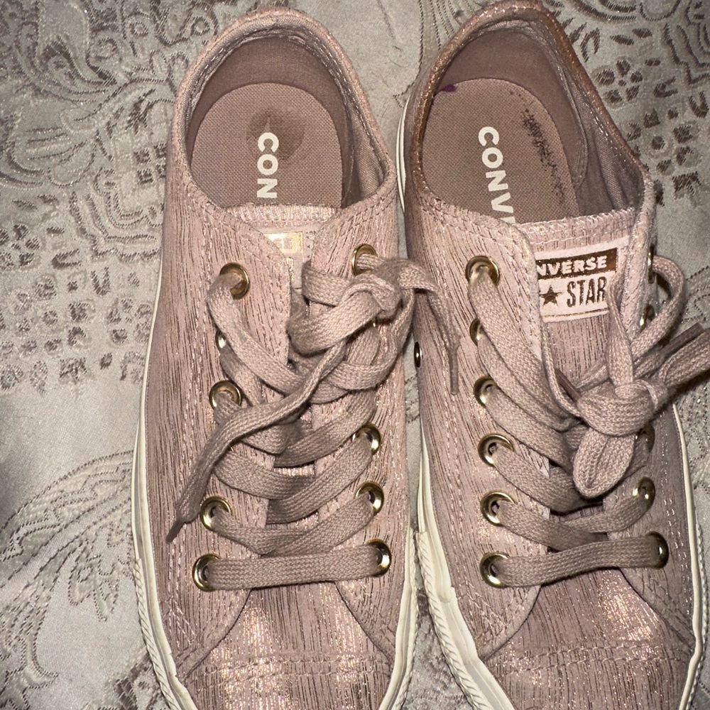 Converse Women's rose gold pink low-top Sneakers size 7 - Picture 8 of 12